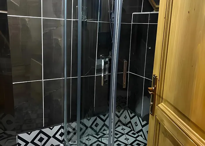 White Moscow Otel 3*